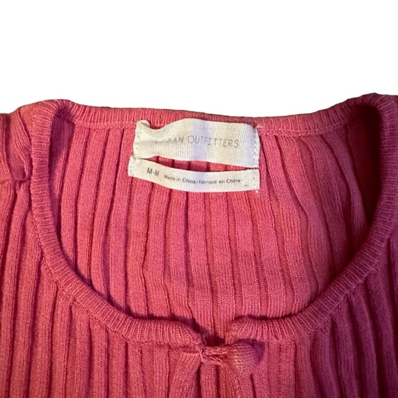 Urban Outfitters Pink Long Sleeve Cardigan Size Medium - Picture 5 of 5